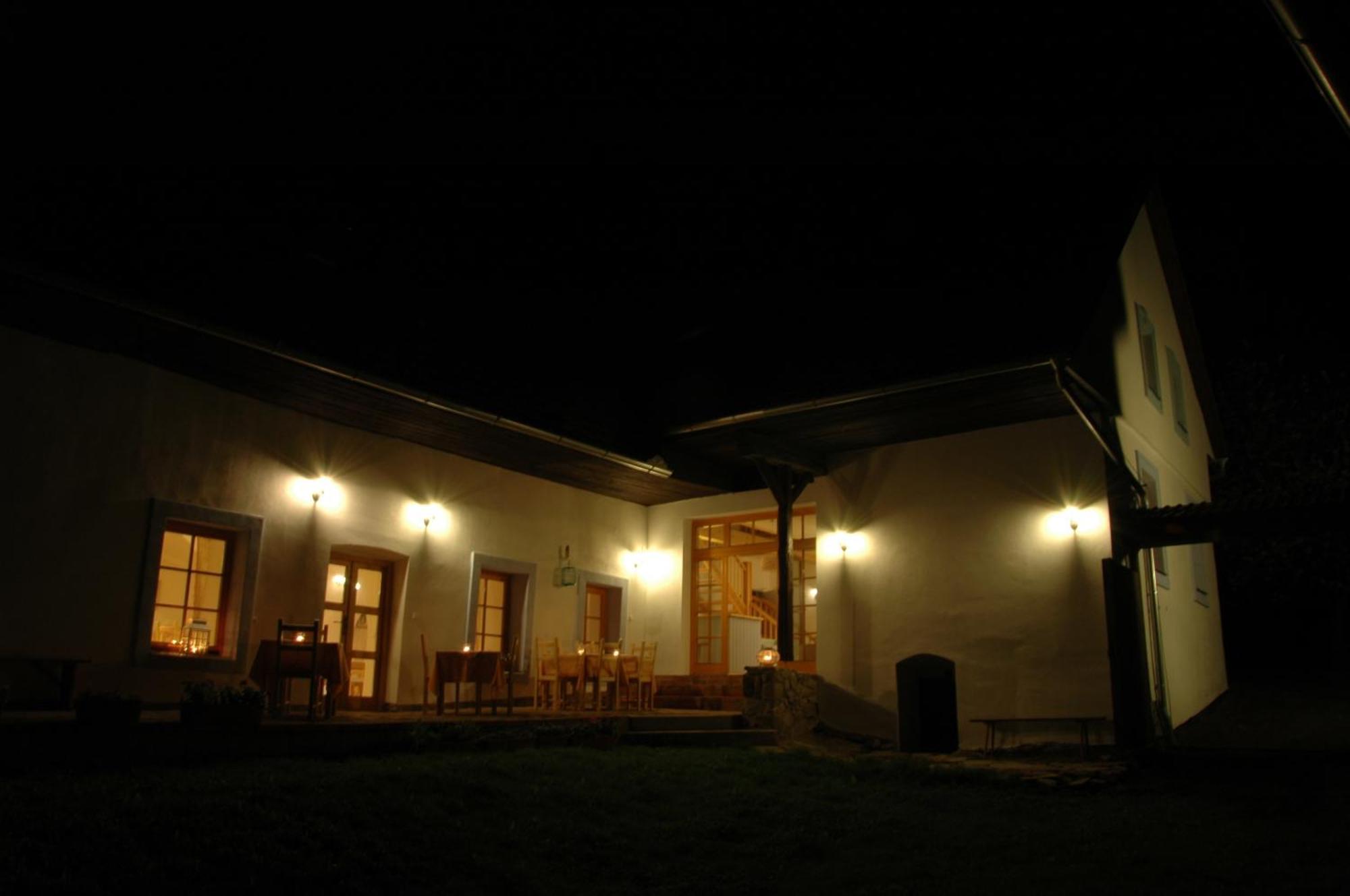 Boretinsky Statek Bagian luar foto