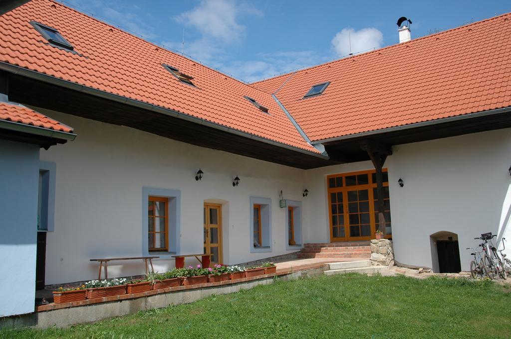 Boretinsky Statek Bagian luar foto